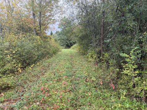 L28.000 Bridge Road Crown Point NY 12928