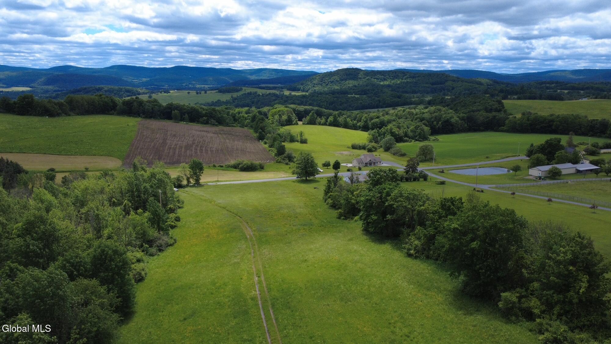 752 Loonenbergh Turnpike Sharon Springs NY 13459