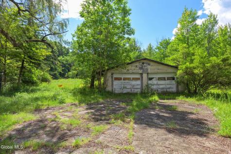 202 Meadowbrook Road Saratoga Springs NY 12866