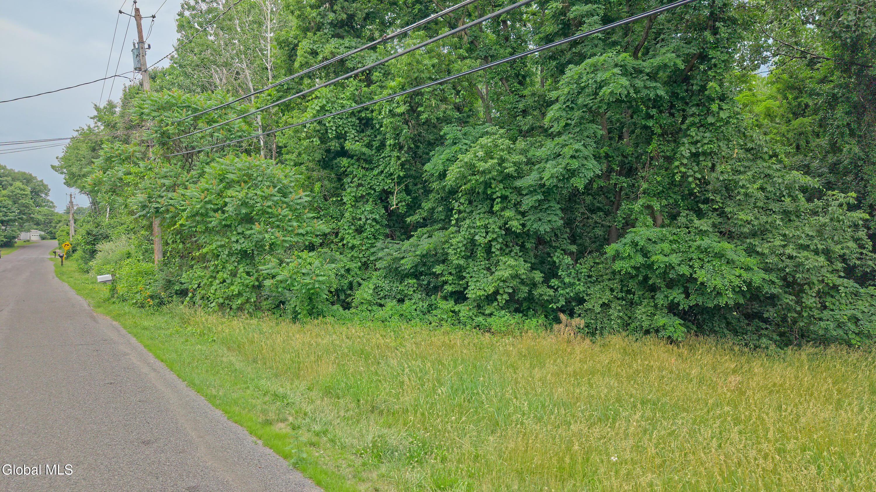 L2 S Old Post Road Schodack NY 12033