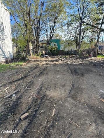 631 Clinton Avenue Albany NY 12206