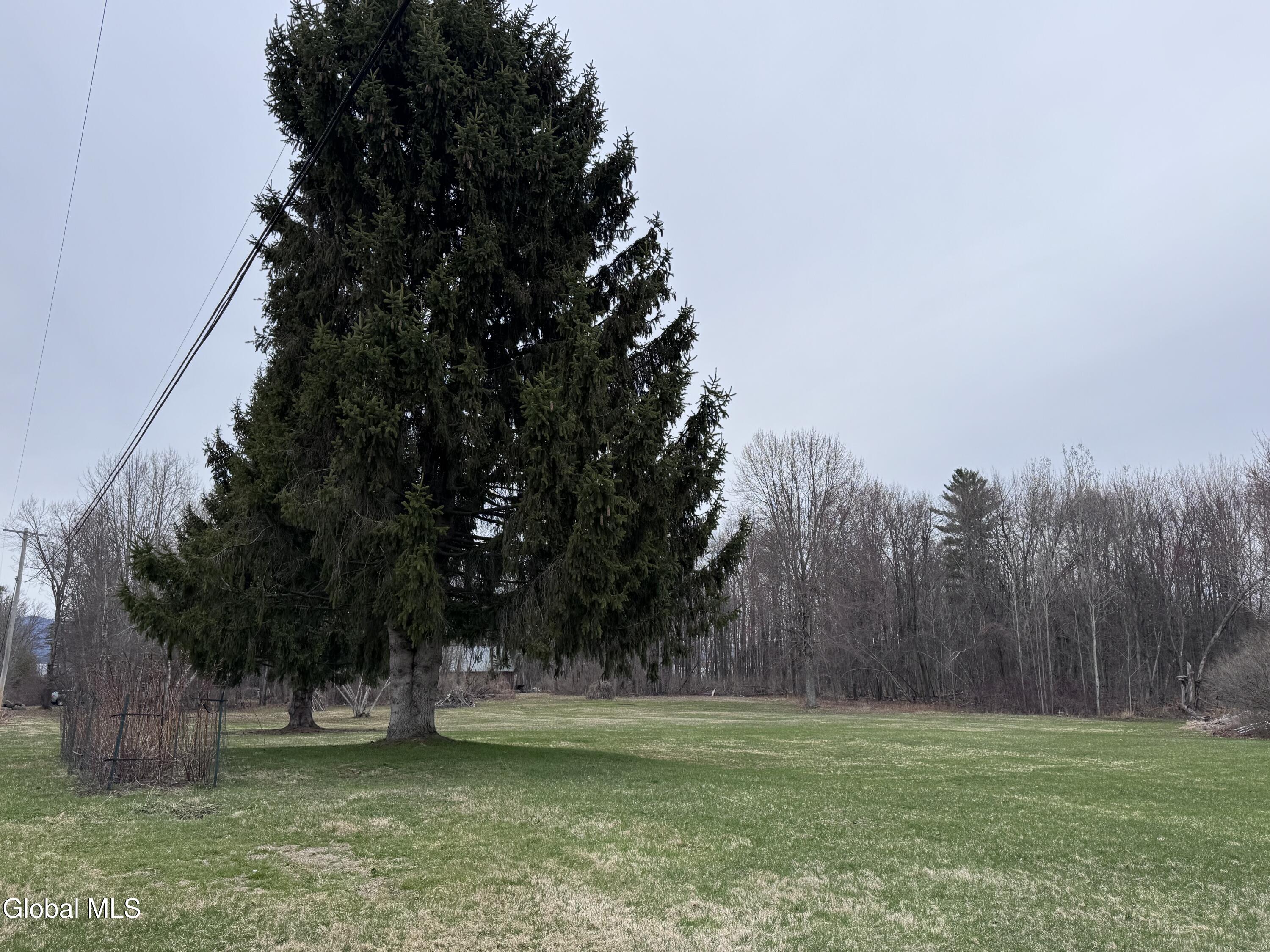 597 Lakeview Road Broadalbin NY 12025