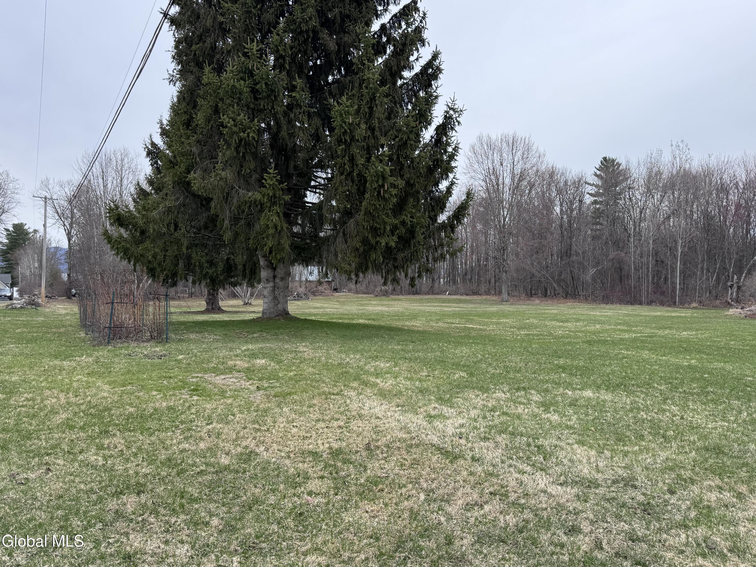 597 Lakeview Road Broadalbin NY 12025