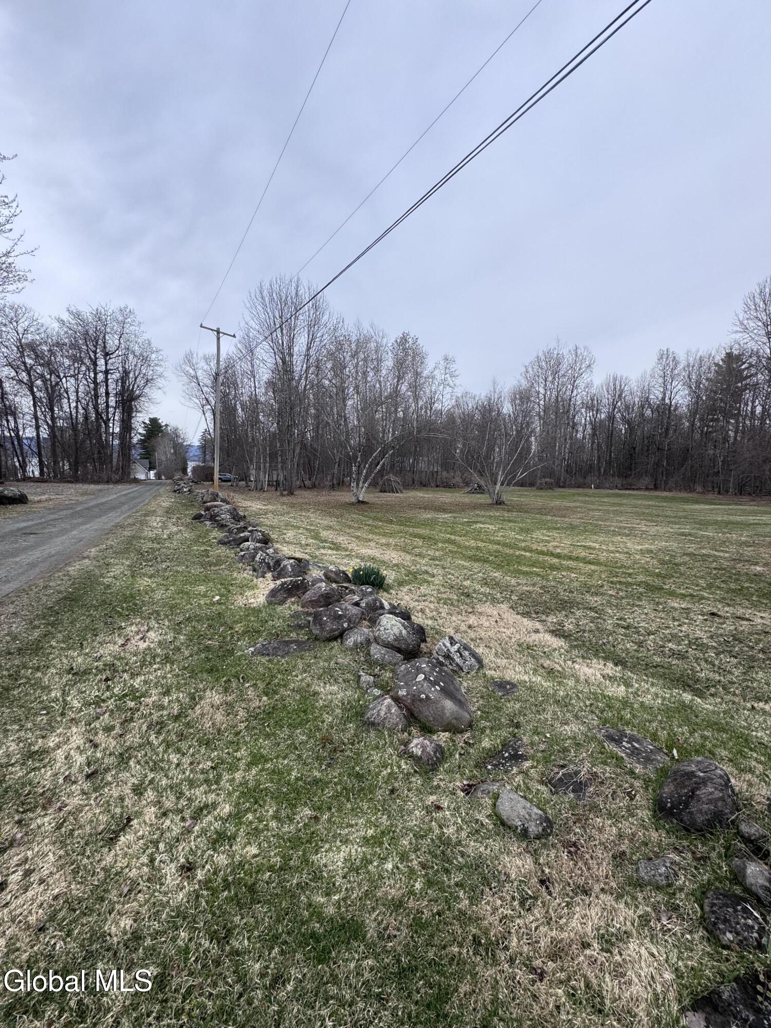 597 Lakeview Road Broadalbin NY 12025