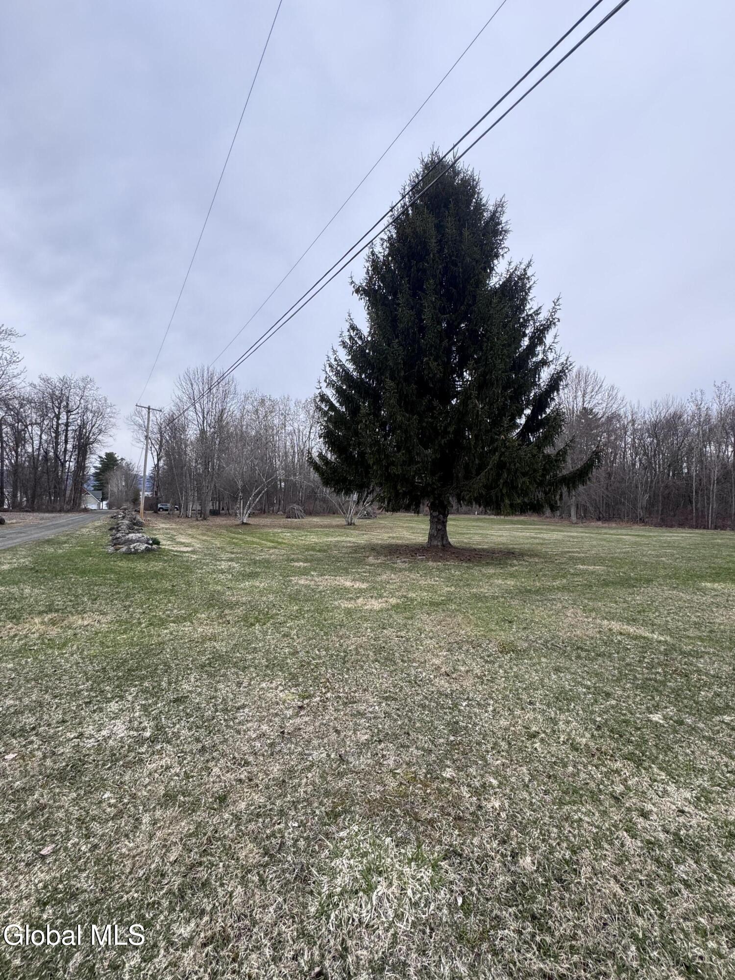 597 Lakeview Road Broadalbin NY 12025