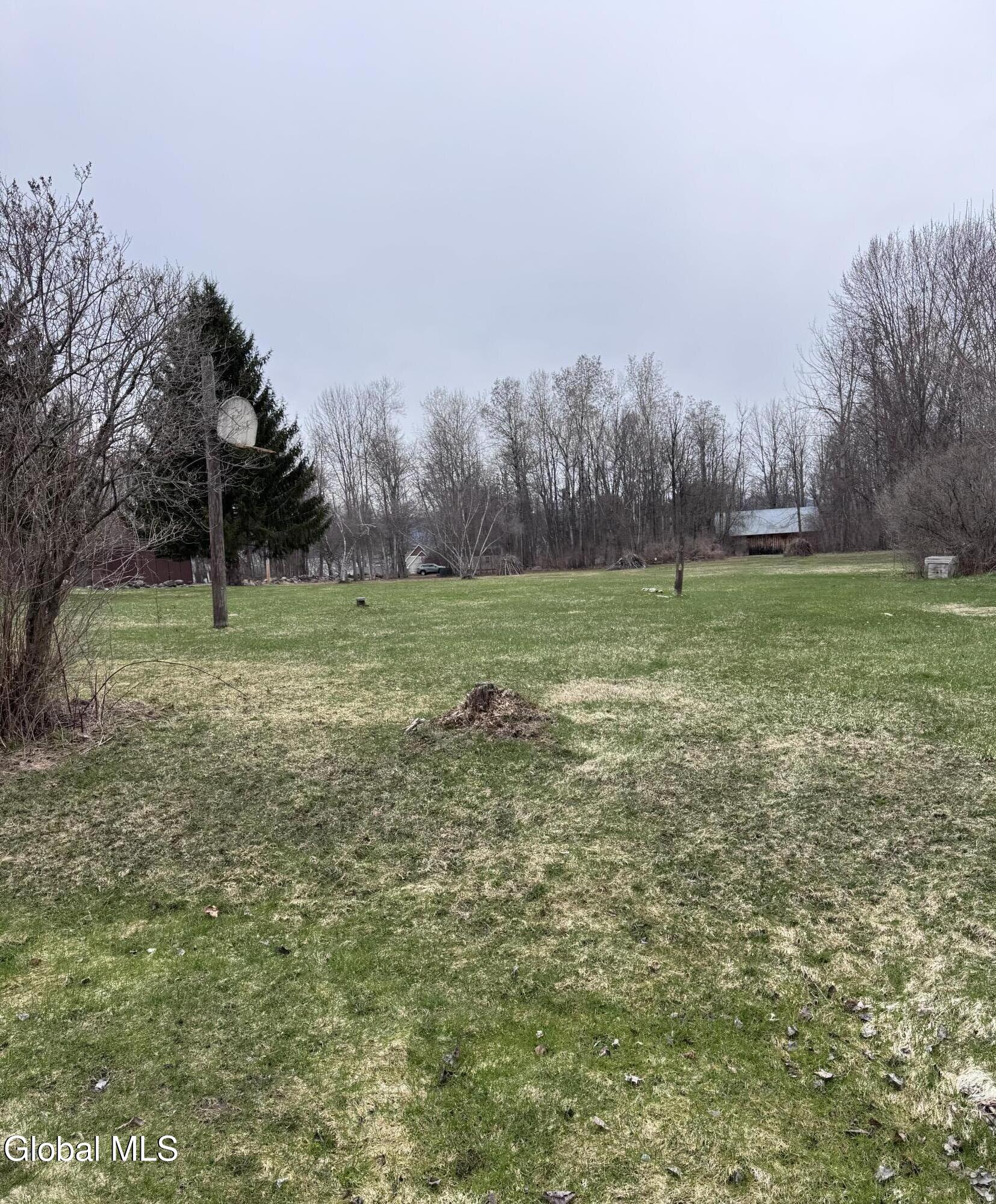 597 Lakeview Road Broadalbin NY 12025