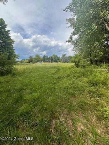 L26.213 Ny 66 S Of Averill Park NY 12018
