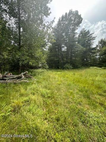 L26.213 Ny 66 S Of Averill Park NY 12018