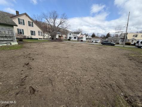 17 Davis Street Whitehall NY 12887