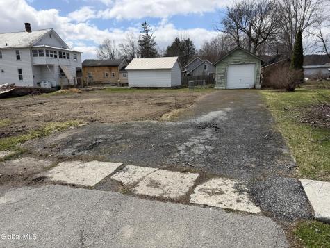 17 Davis Street Whitehall NY 12887
