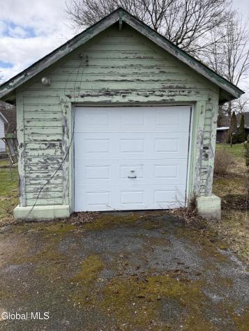 17 Davis Street Whitehall NY 12887