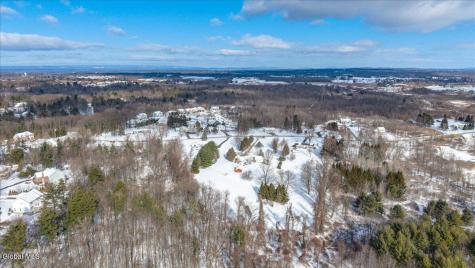 L39.113 Vosburgh Road Mechanicville NY 12118