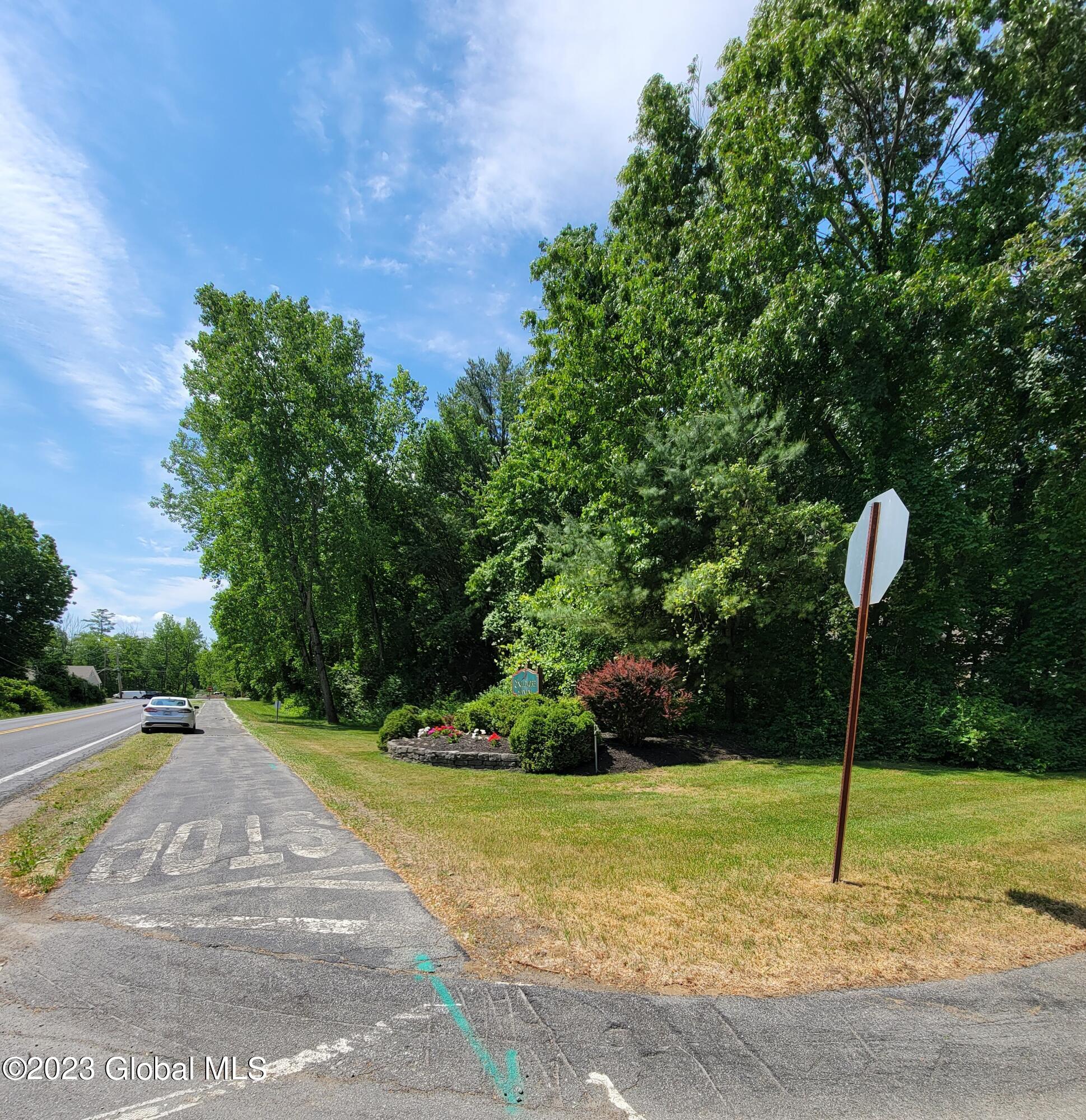 4 Towline Lane Clifton Park NY 12065
