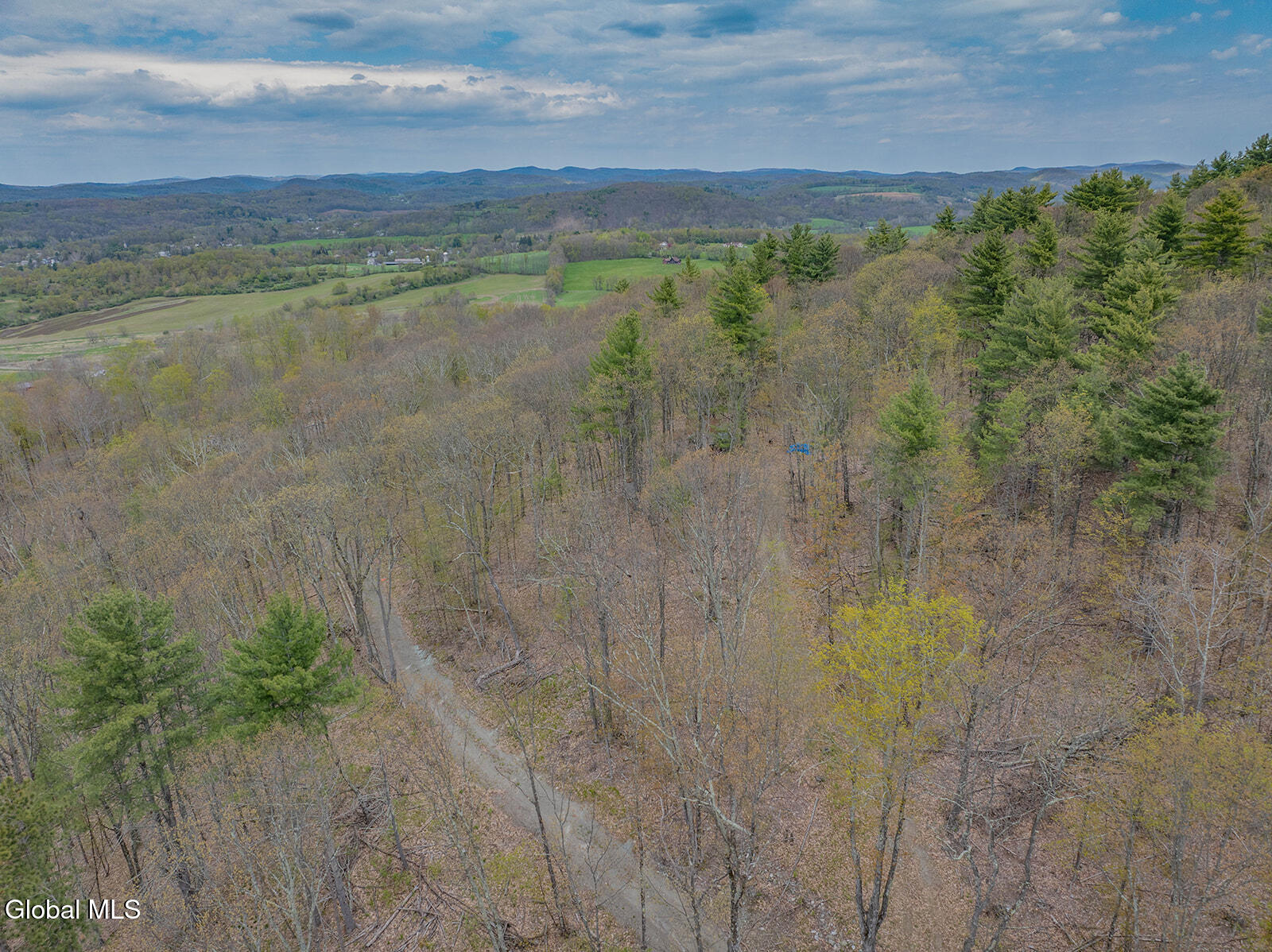 97 Sky Parlor Way Salem NY 12865