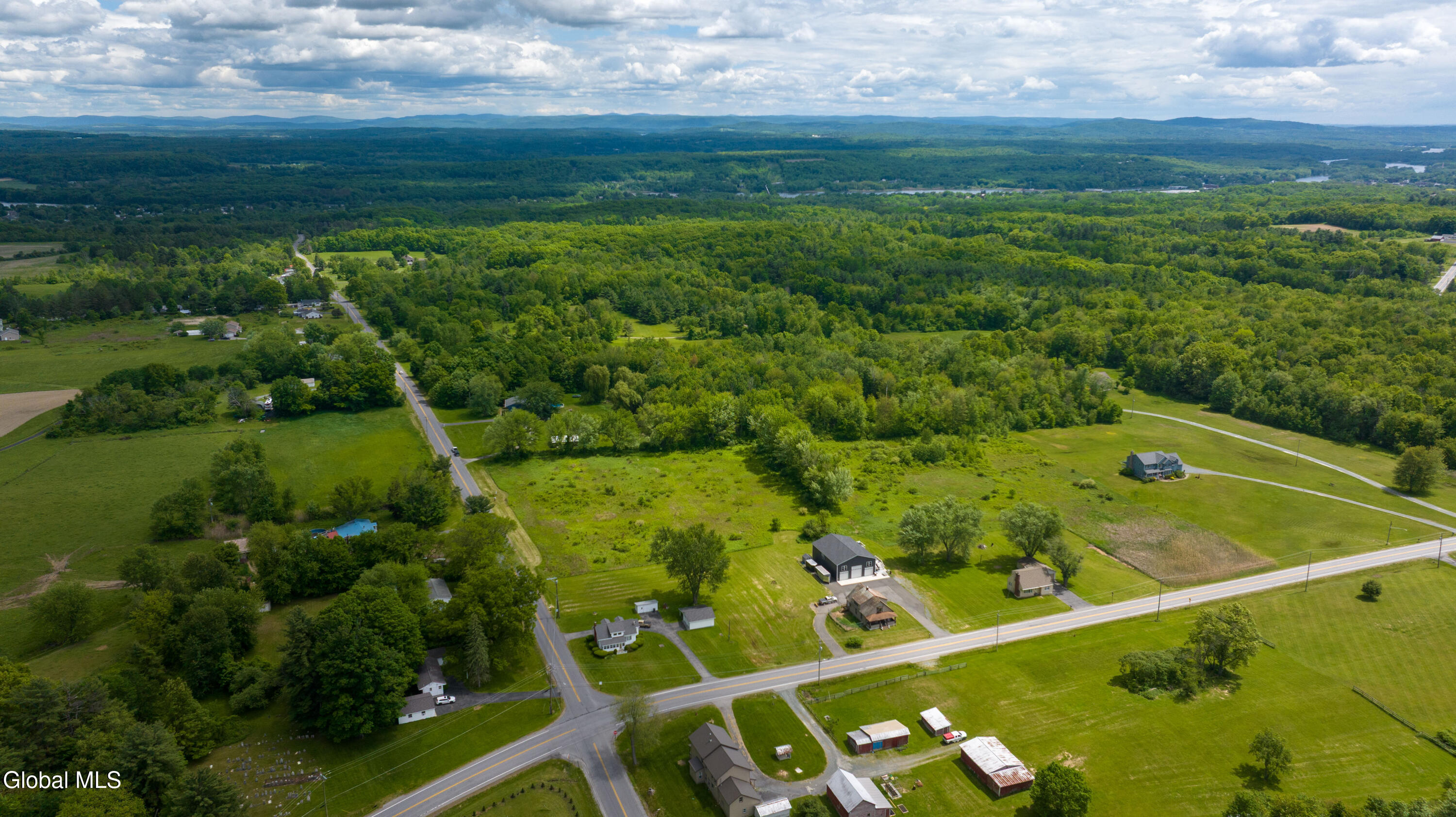 L17 Van Ness Road Mechanicville NY 12118