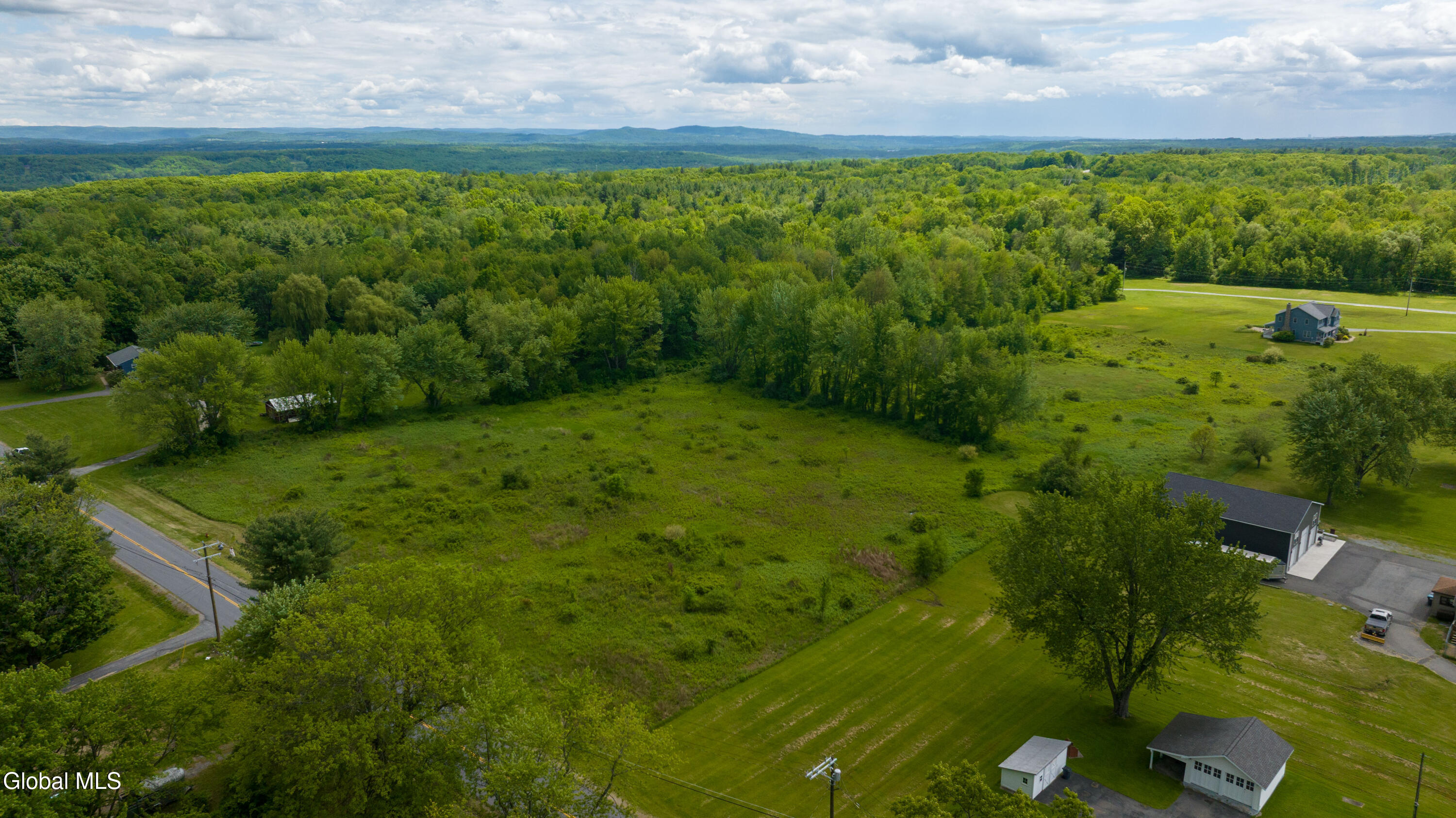 L17 Van Ness Road Mechanicville NY 12118