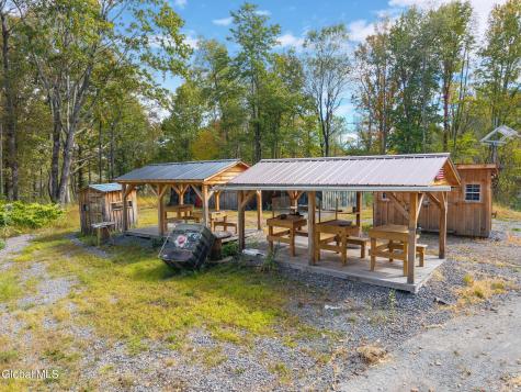 332 Hammondtown Road Amsterdam NY 12010