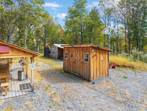 332 Hammondtown Road Amsterdam NY 12010