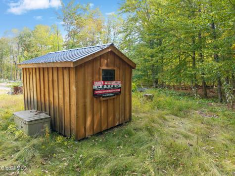 332 Hammondtown Road Amsterdam NY 12010