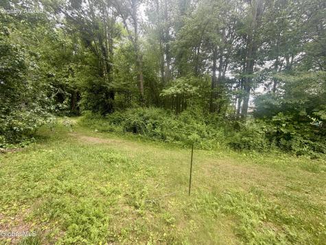 L2 Pausley Court Selkirk NY 12158