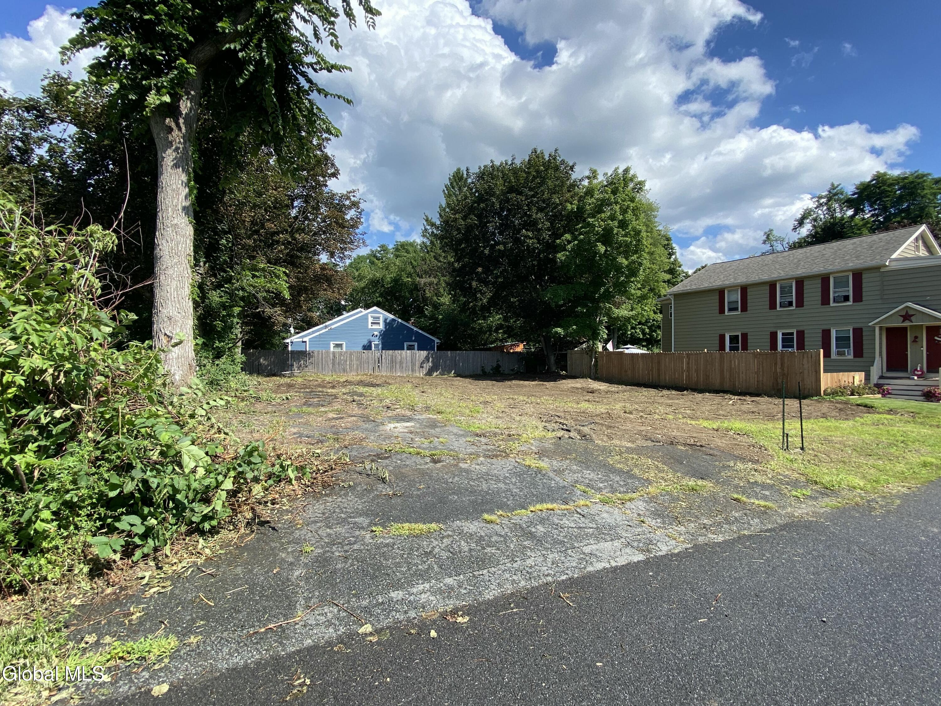 10 Couse Place East Greenbush NY 12061