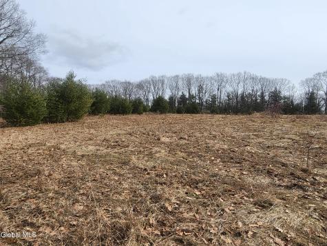 L 23.2 Lynn Road Averill Park NY 12018