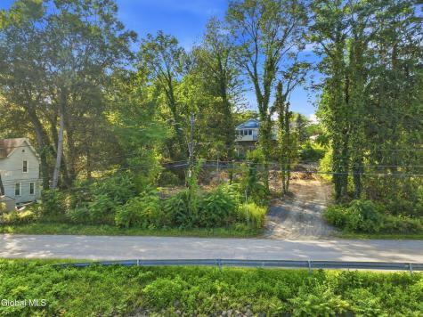 28 Crabapple Lane Watervliet NY 12189