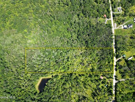 L16.111 Gordon Road Sloansville NY 12160