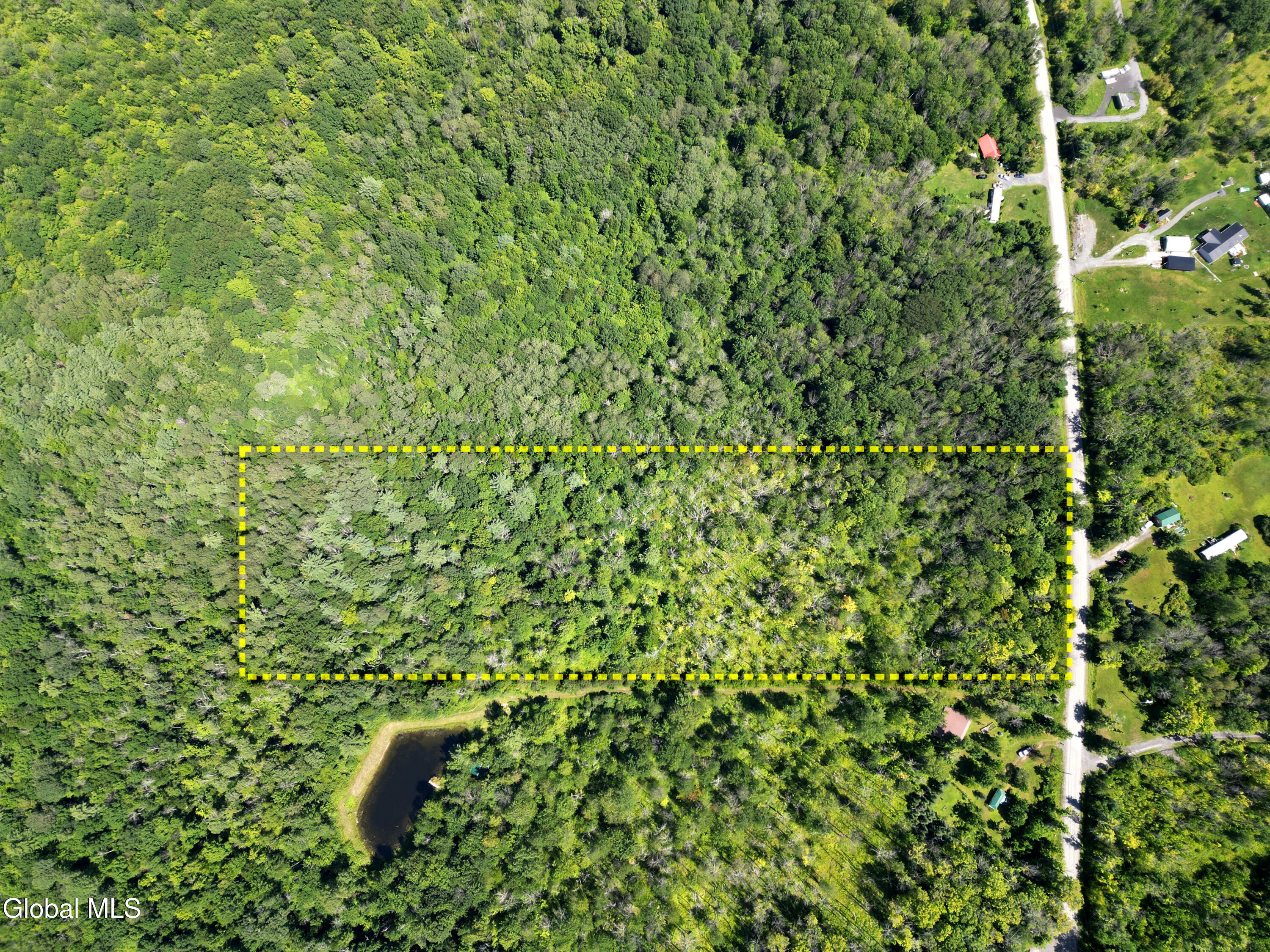 L16.111 Gordon Road Sloansville NY 12160