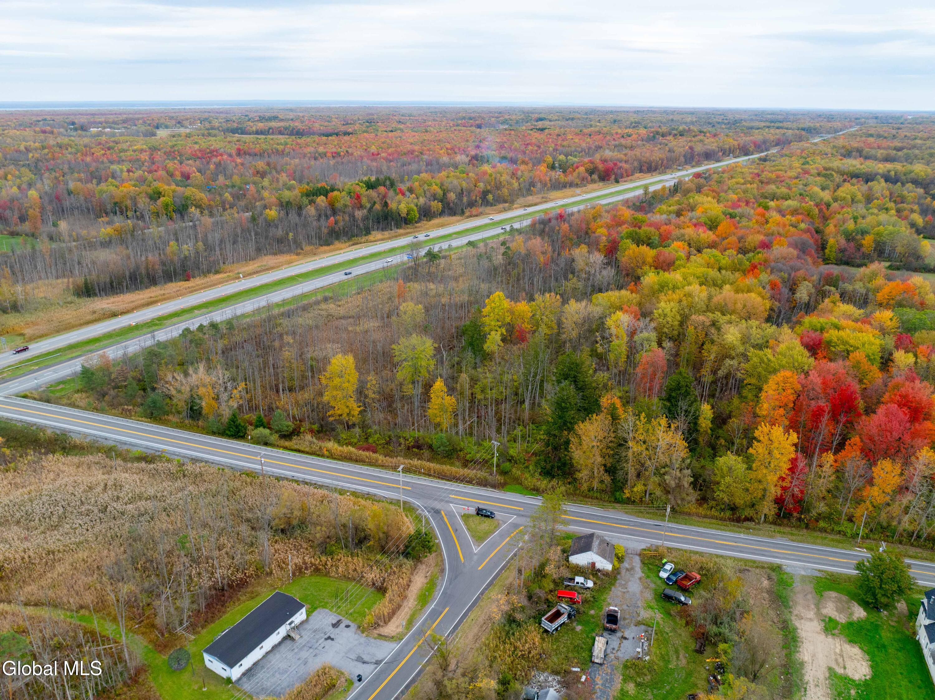 L8 Fremont Road Manlius NY 13104