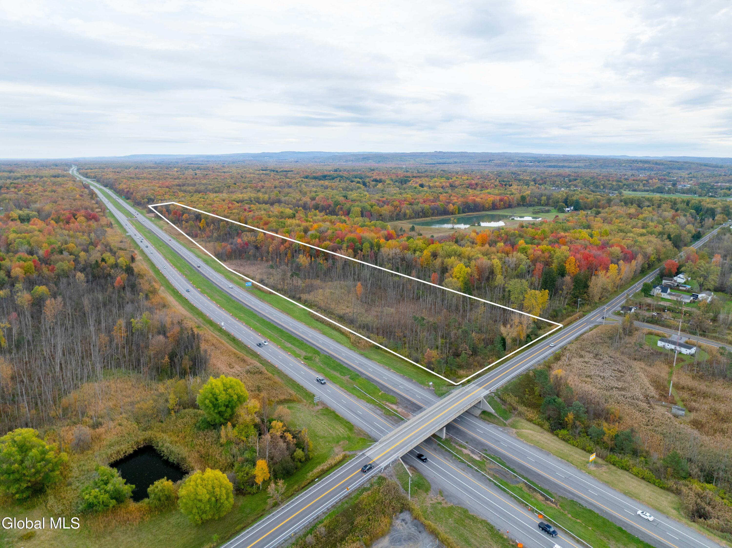 L8 Fremont Road Manlius NY 13104