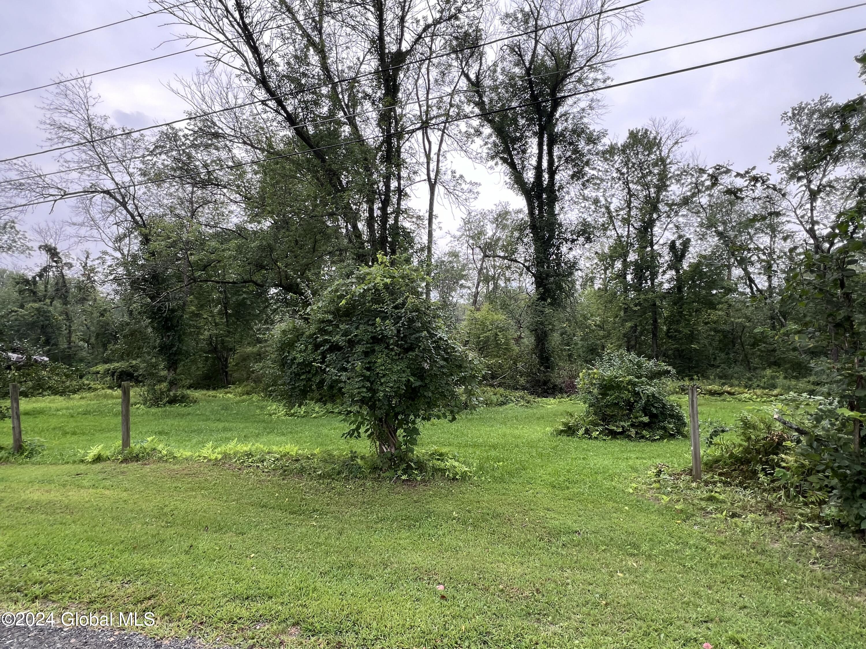 L37.12 Old Bend Road Moreau NY 12828