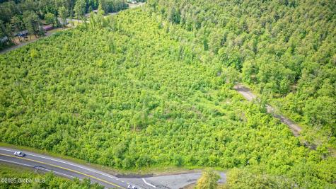 L2 Nine Mile Tree Road Gloversville NY 12078
