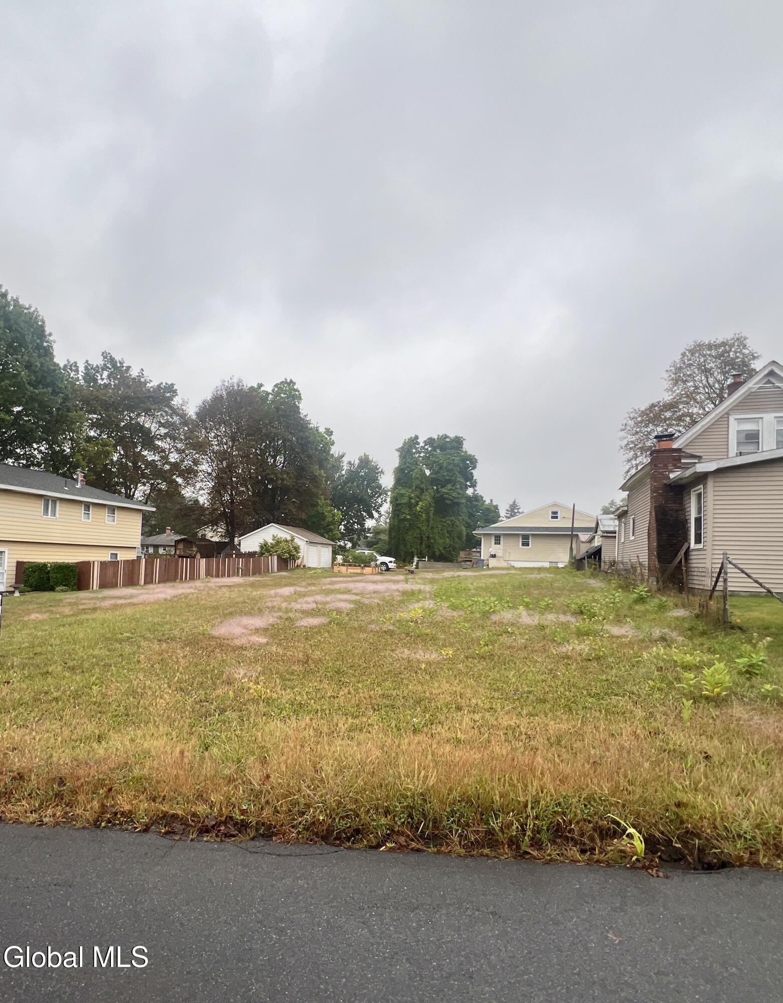 L2.1 Torrington Avenue Schenectady NY 12303