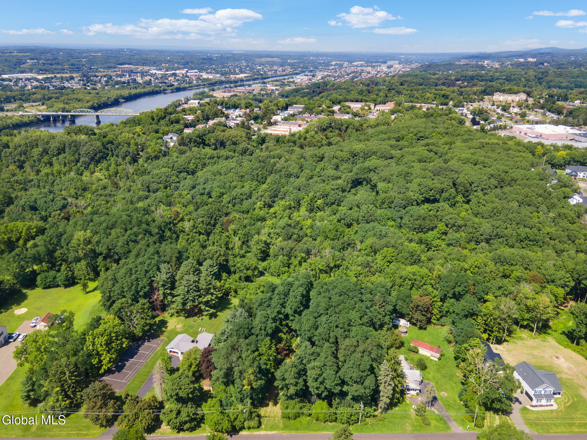 118 Glenmore Road Troy NY 12180