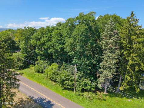 118 Glenmore Road Troy NY 12180