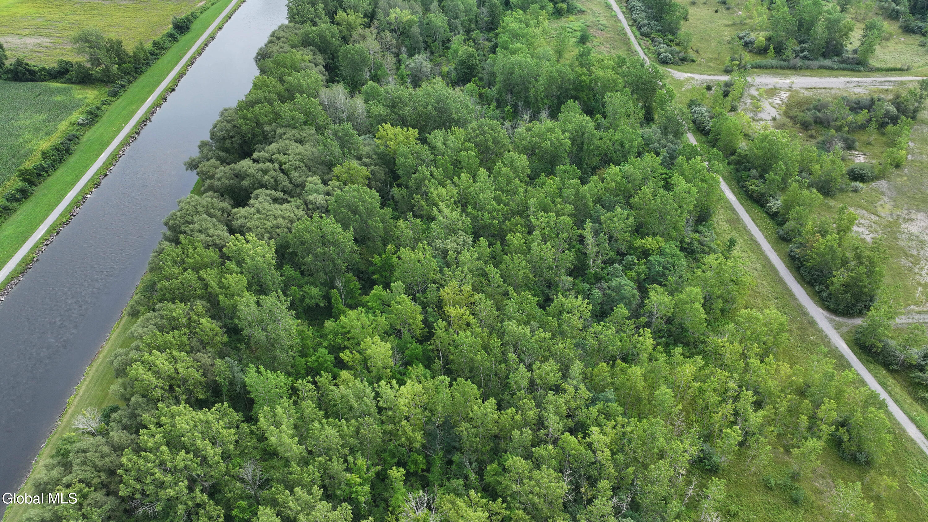 L2.38 Yager Road Holley NY 14411