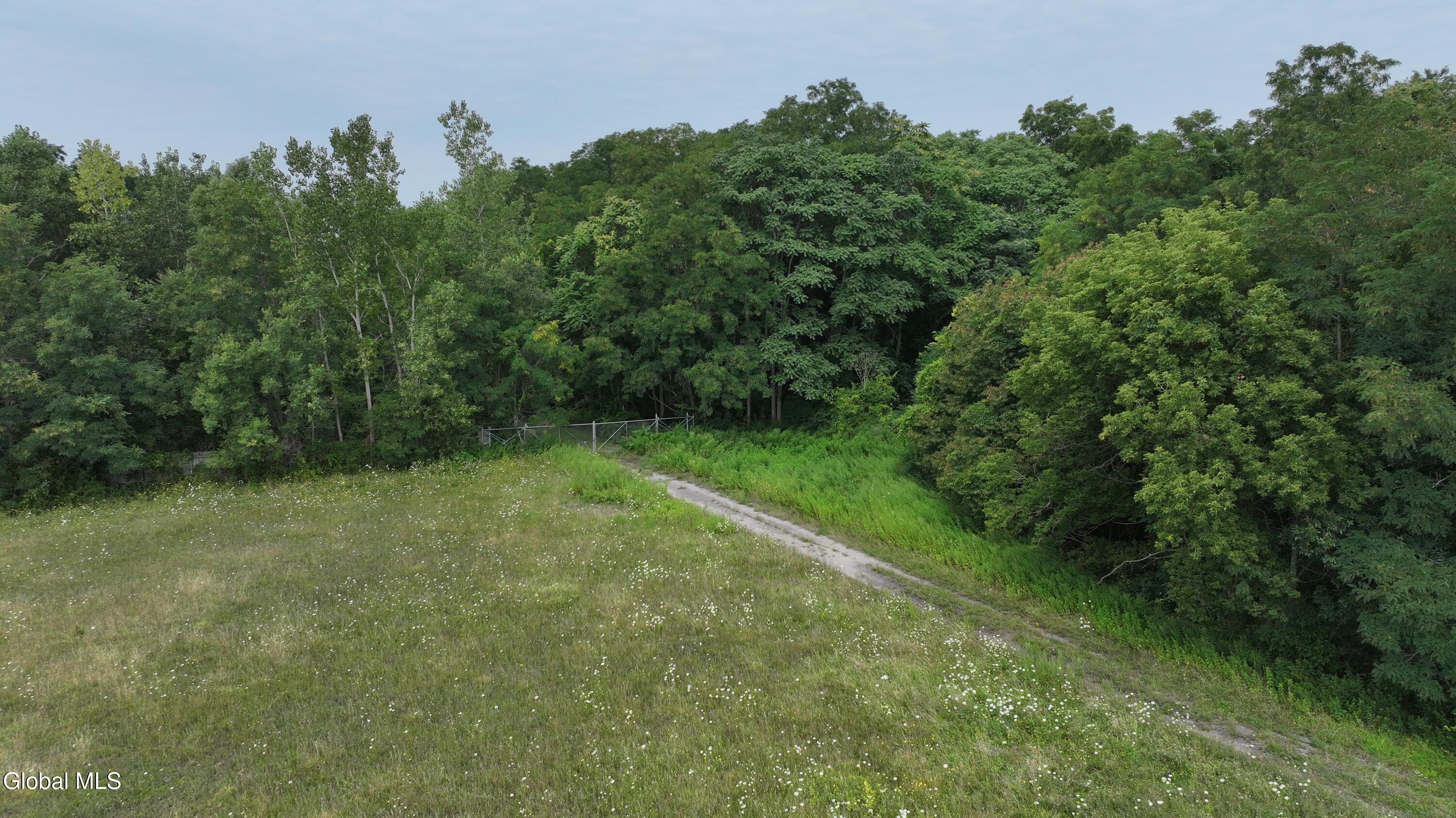L2.38 Yager Road Holley NY 14411