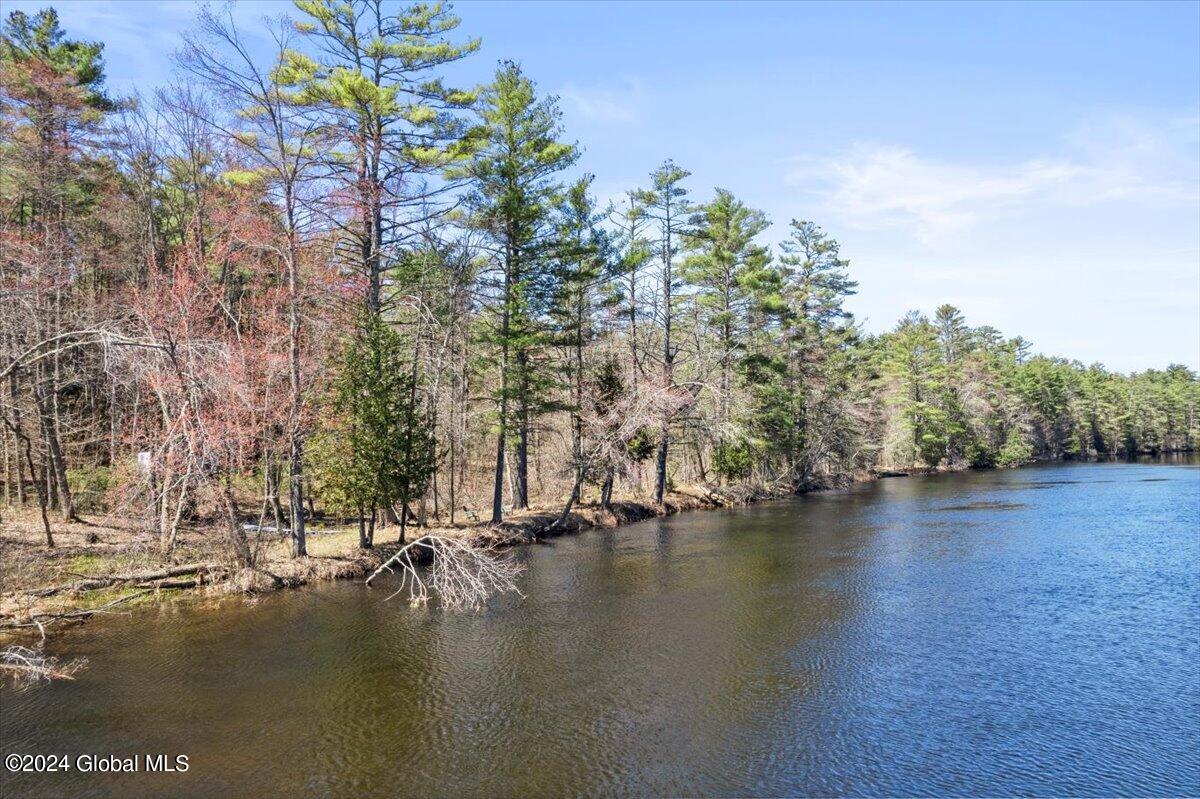 2 Dixon Road Chestertown NY 12817