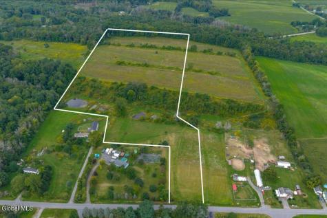 107 Brickhouse Road Stillwater NY 12170