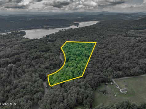 L13.5 Kilmer Road Argyle NY 12809