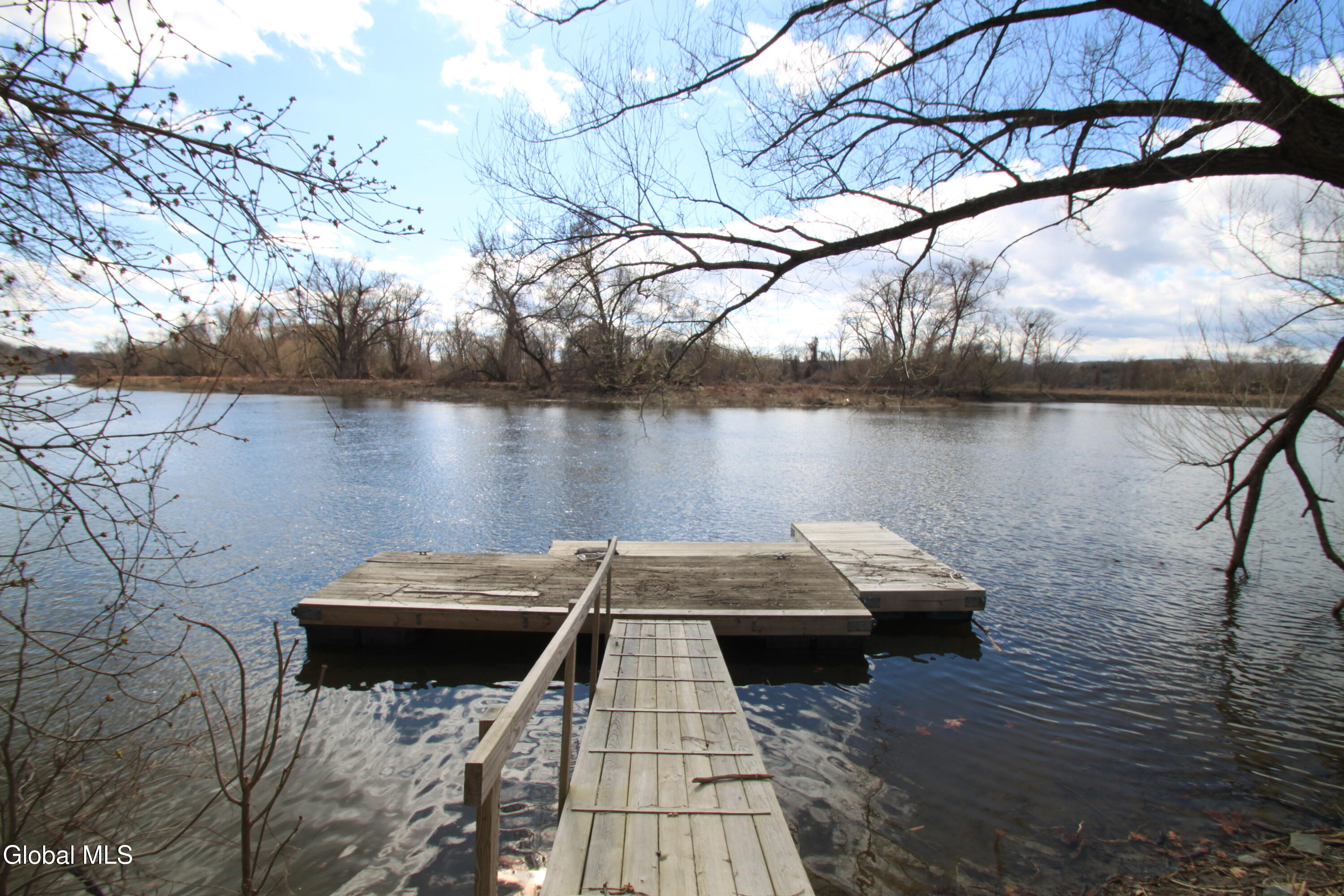 2014 River Road Melrose NY 12154