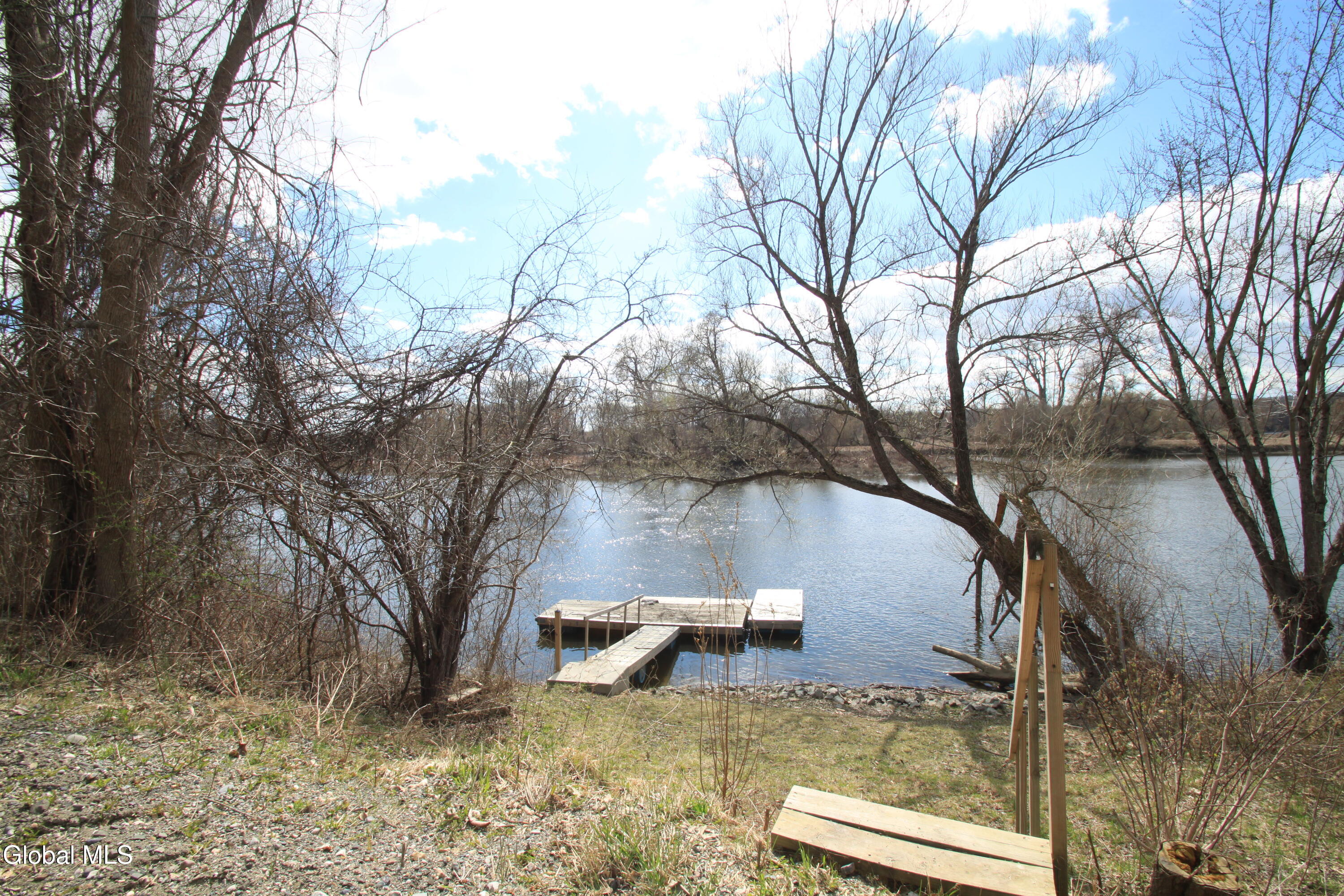 2014 River Road Melrose NY 12154