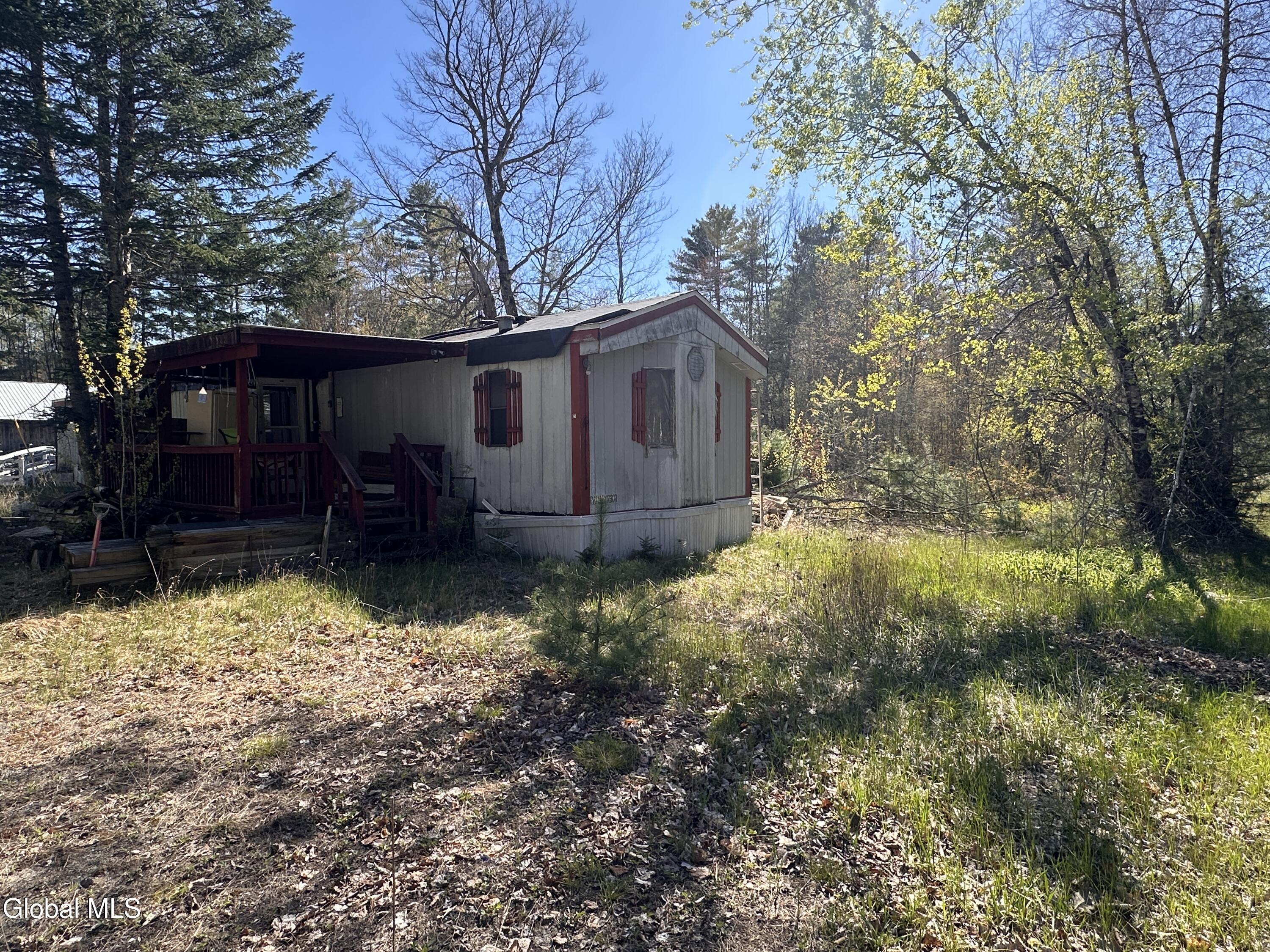 21 Shufelt Way Schroon Lake NY 12870