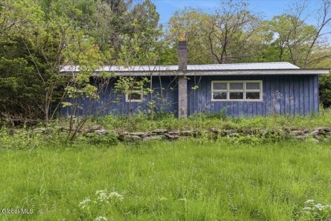 266 Fox Hollow Road Petersburgh NY 12138