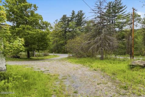 266 Fox Hollow Road Petersburgh NY 12138