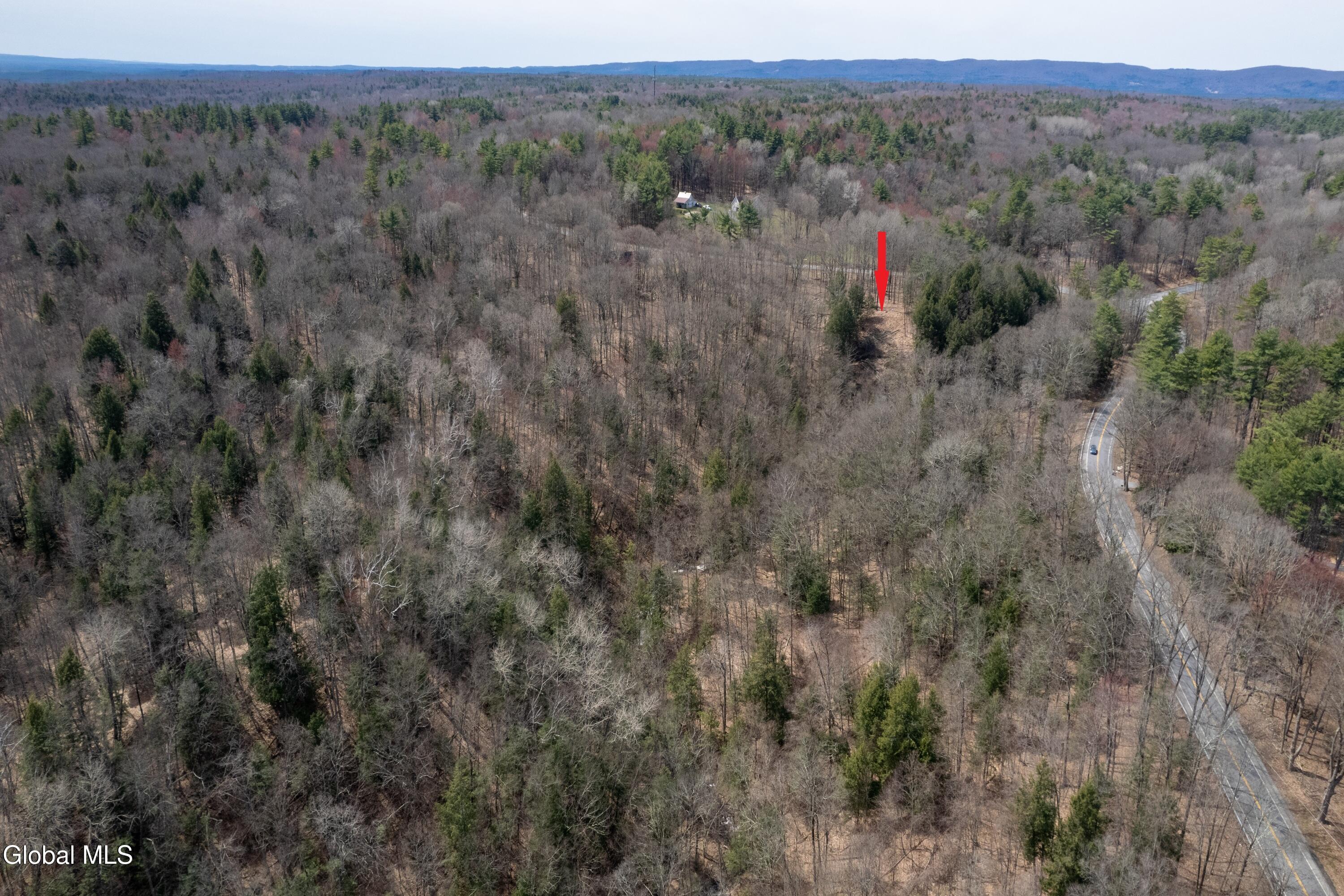L7 Wilton Greenfield Road Wilton NY 12831
