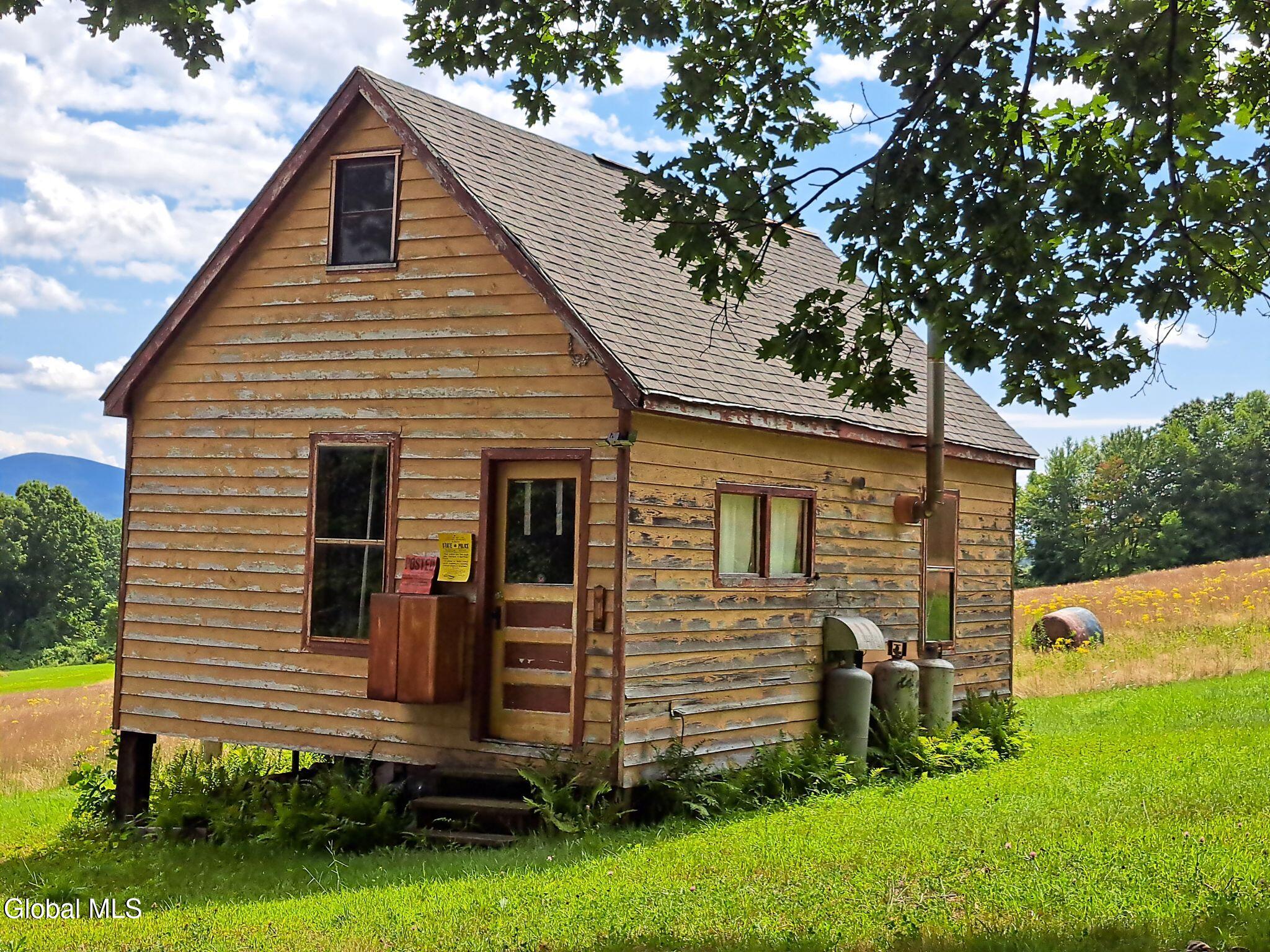 L 9.1 State Line Road White Creek NY 12057