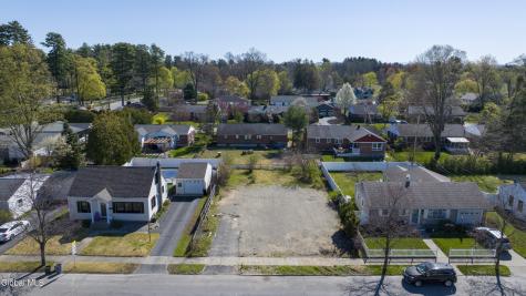 7 Schuyler Drive Saratoga Springs NY 12866