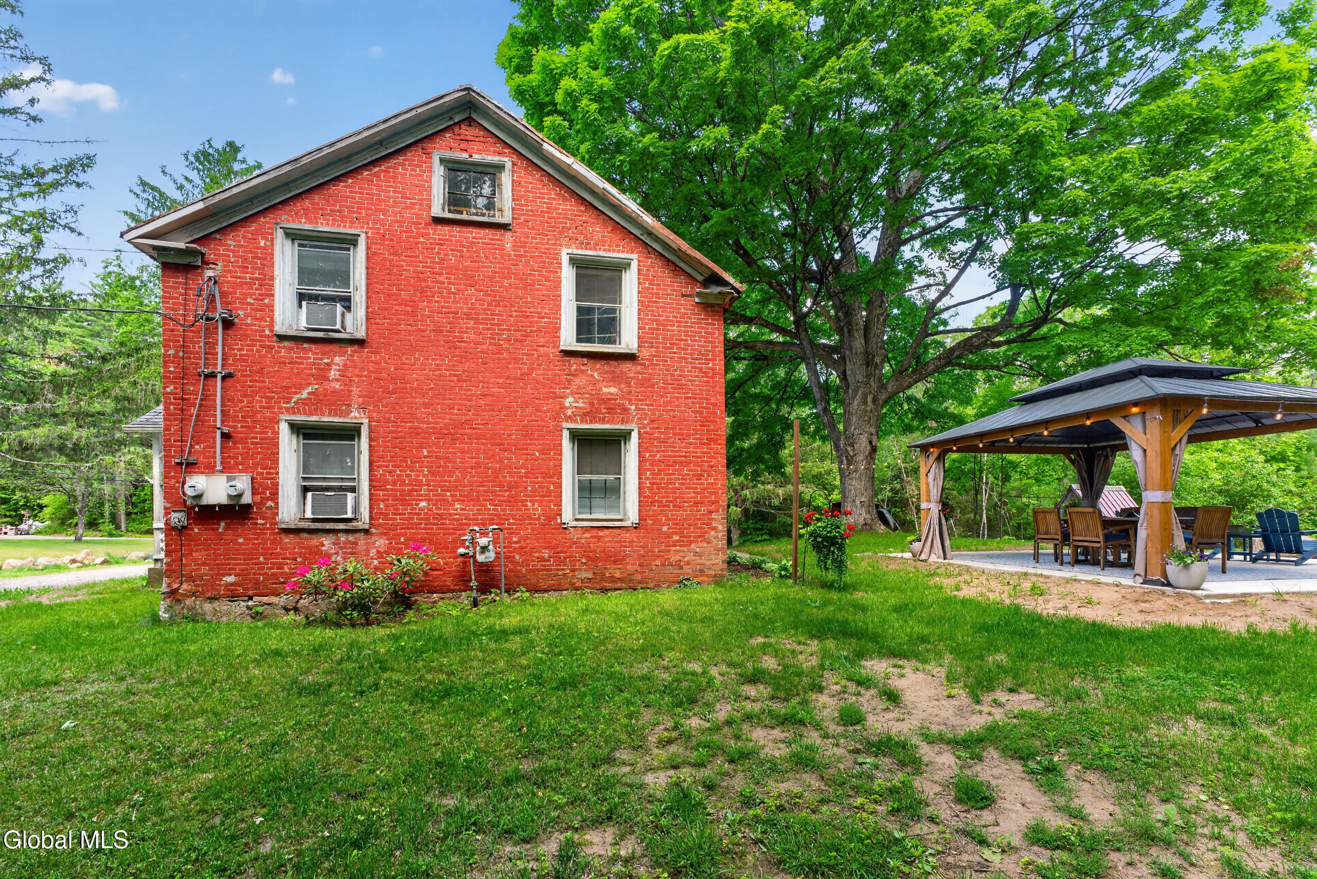 L2 27.11 King Road Saratoga NY 12831